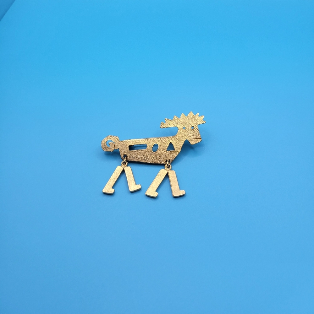 Vintage Gold Tone Ultra Craft Abstract Horse Brooch